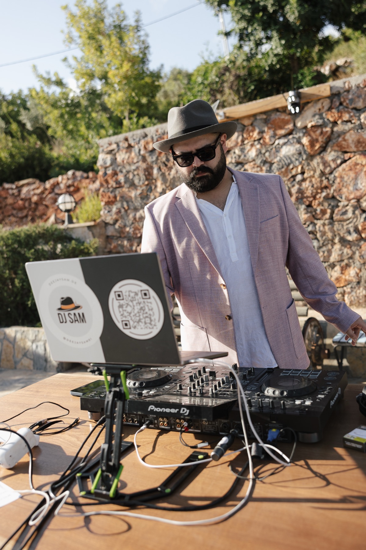 Hochzeits-DJ Sam &ndash; Premium Hochzeits- & Event-DJ in Marbella