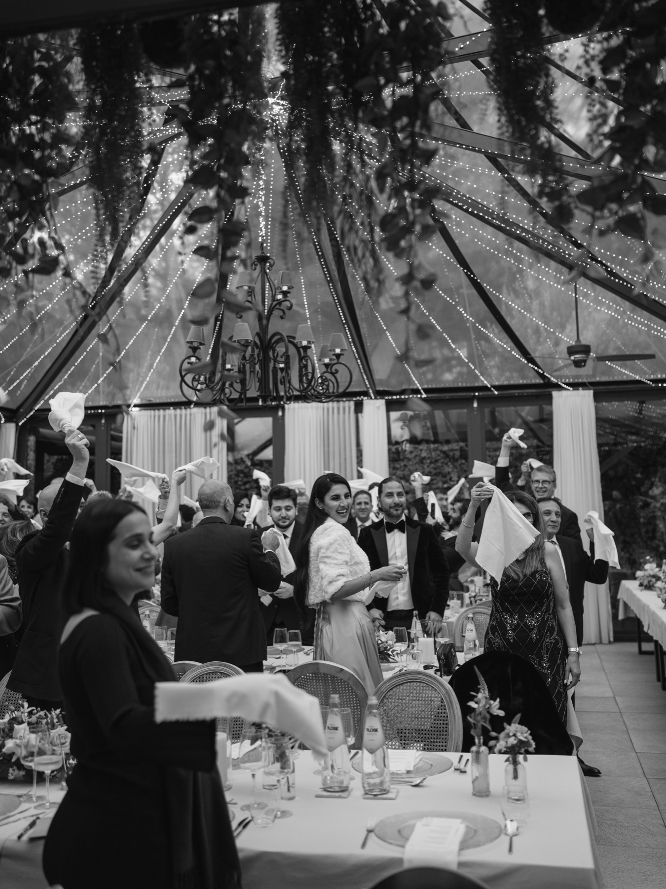 Hochzeits-DJ Sam bei exklusiver Hochzeit in NRW – volle Tanzfläche und Abendregie